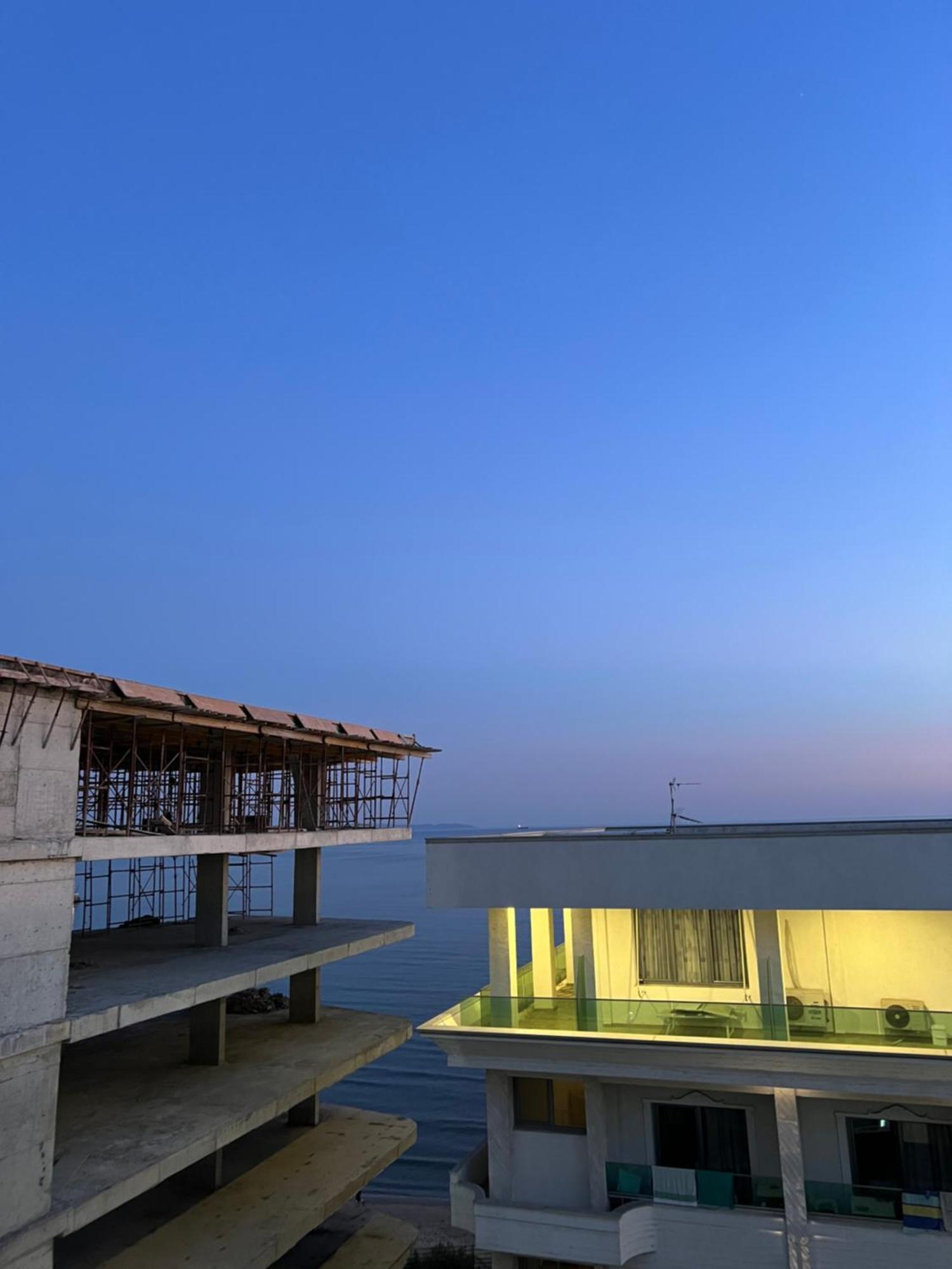 Jur Apartment Durrës Exterior foto